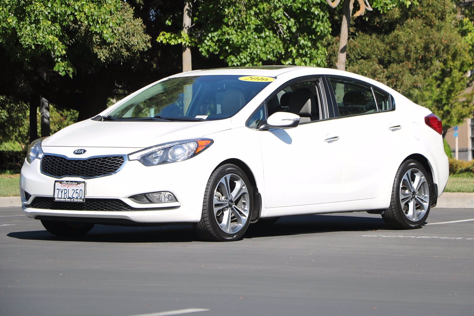 Pre-Owned 2016 Kia Forte EX 4dr Car In Stockton #5874A | Mercedes-Benz ...